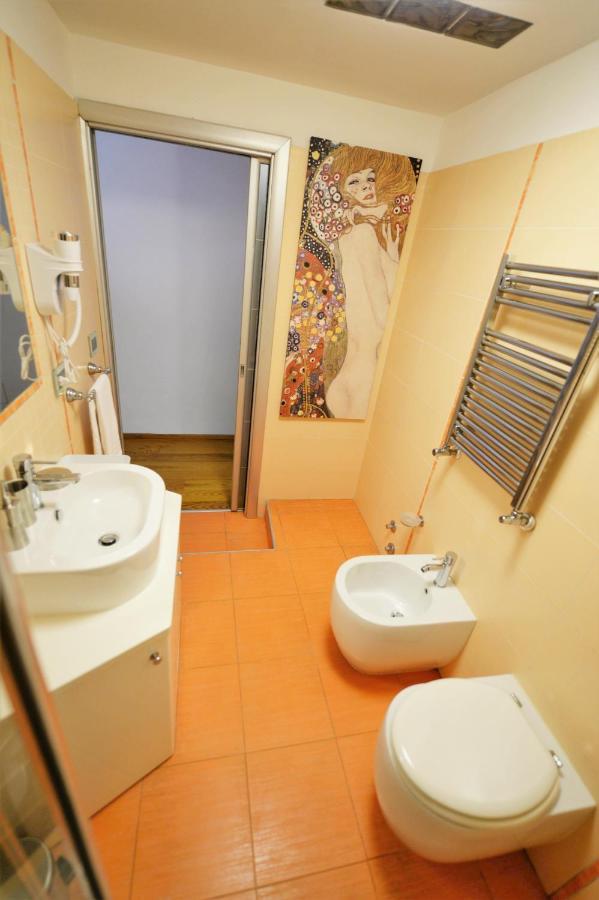 Campo De Fiori Relais Aparthotel Rome Luaran gambar