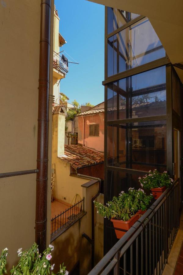 Campo De Fiori Relais Aparthotel Rome Luaran gambar